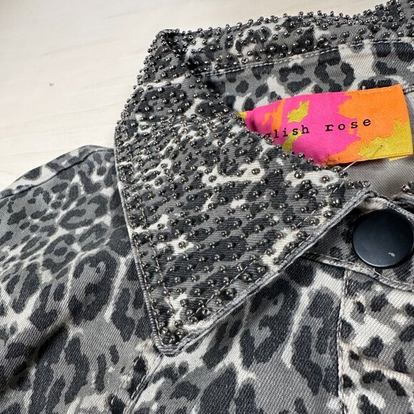 NWOT‎ - English Rose Denim Vest Women's M/L Gray Camo Leopard Beaded Fringe - Picture 9 of 9
